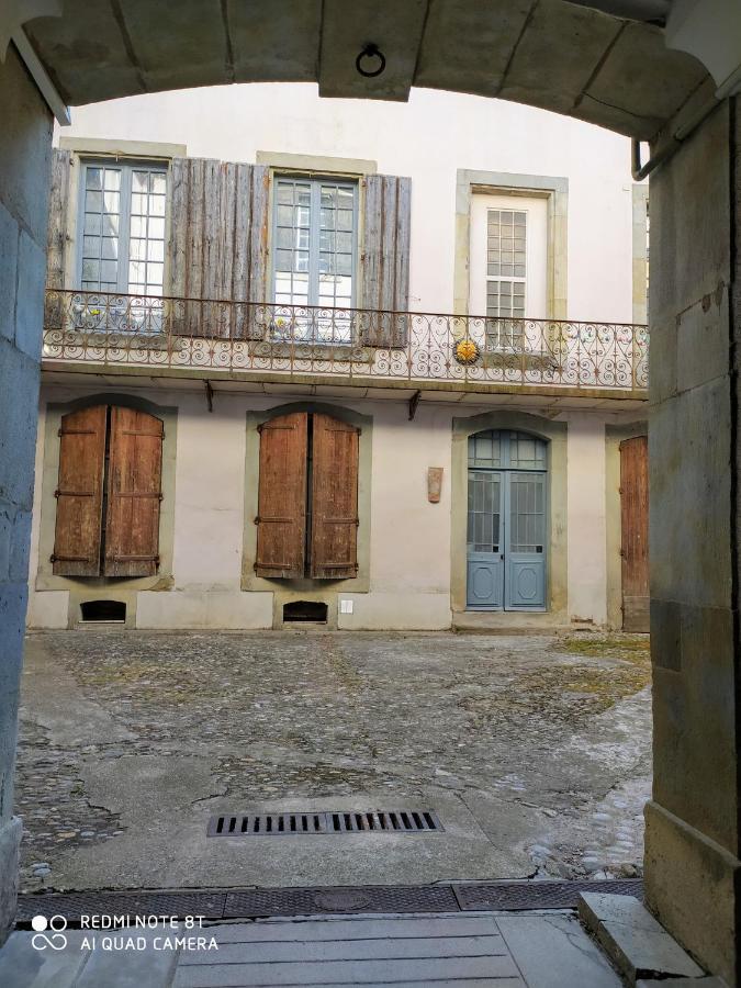 Le Selamat, Logis Xxl Au Calme Avec Terrasse Carcassone Kültér fotó