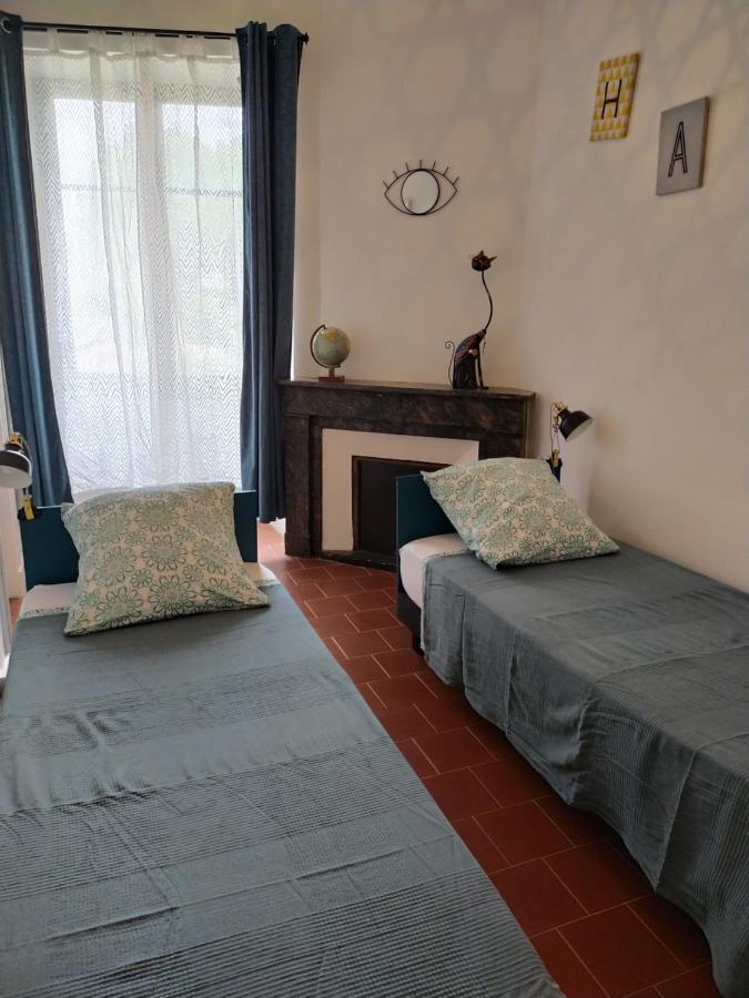 Le Selamat, Logis Xxl Au Calme Avec Terrasse Carcassone Kültér fotó