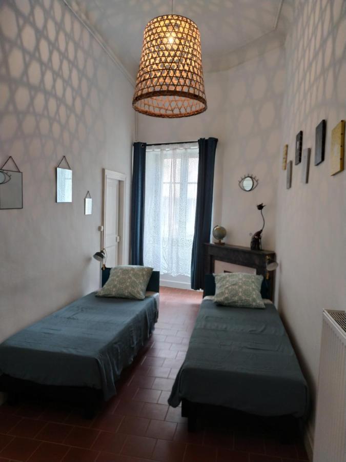 Le Selamat, Logis Xxl Au Calme Avec Terrasse Carcassone Kültér fotó
